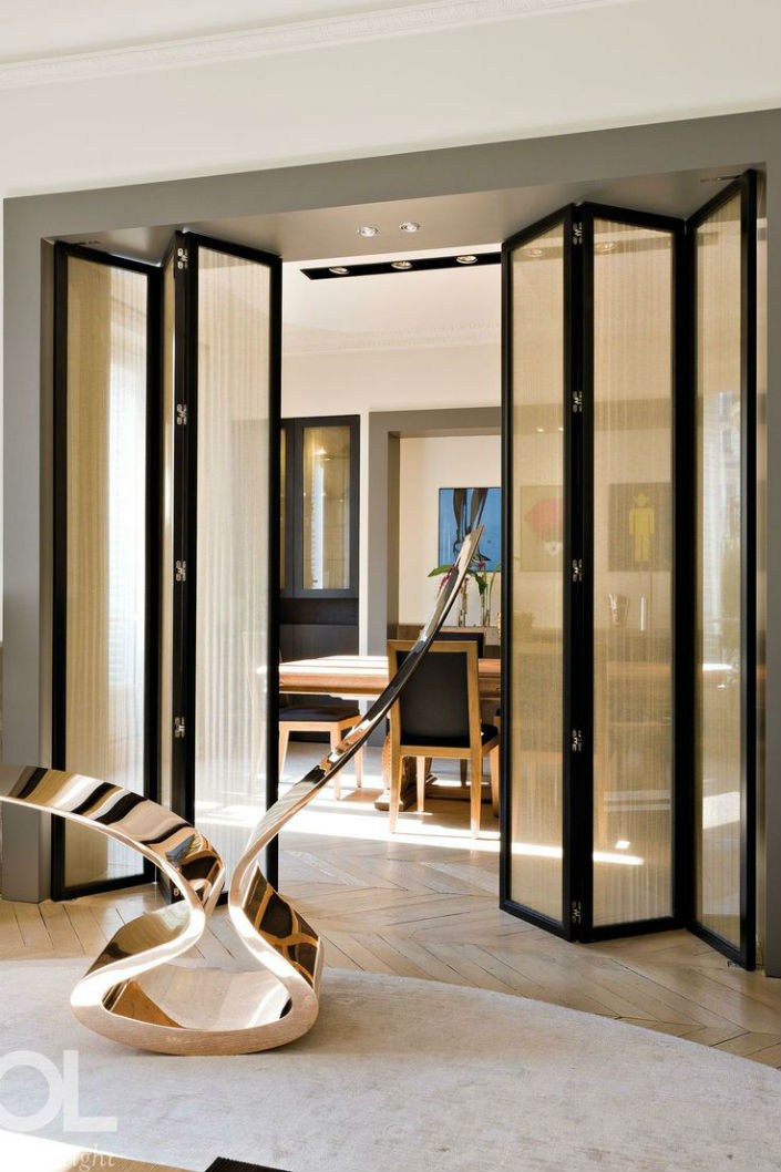 5 Contemporary Folding Screen To Decorate Your Living Room 5