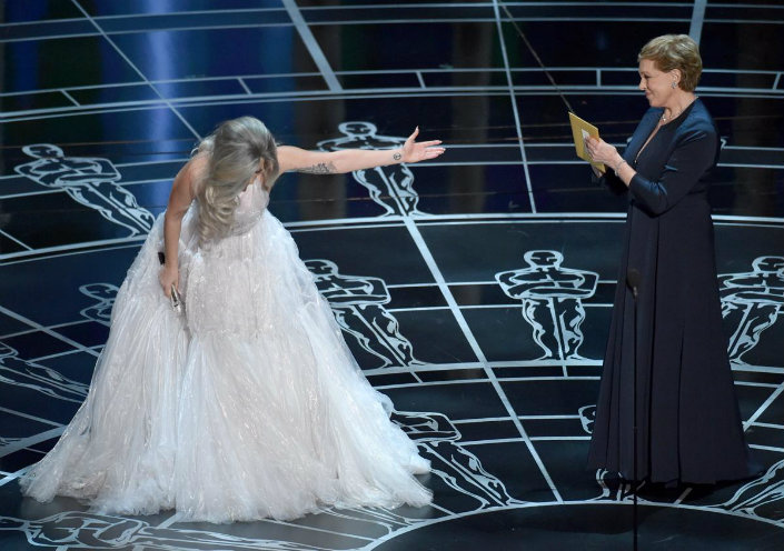 Oscars 2015 Best moments - A full report of Academy Awards highlights-lady-gaga-julie-andrews