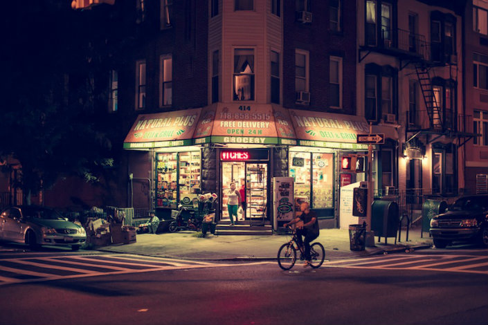 Would New York ever sleep? The city at night by Franck Bohbot