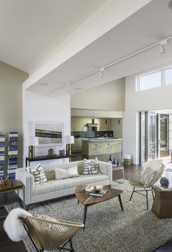 HIGH POINT MKT 2015 A VIEW THROUGH THE STYLE SPOTTERS WORK – Courtney Lake_