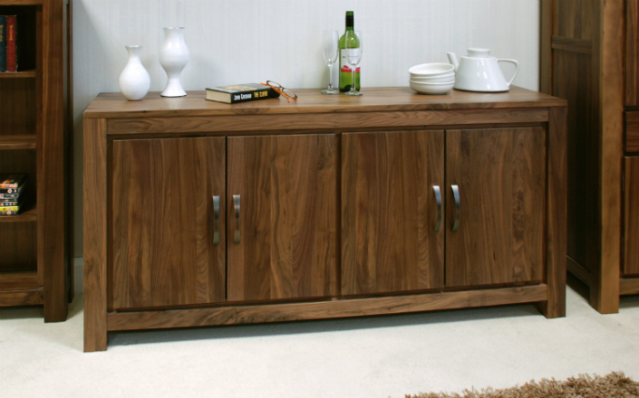 How to Choose the Perfect Walnut Sideboard 1