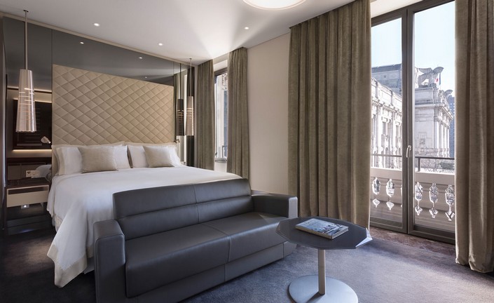 B&B Italia Decorate The Excelsior Hotel Gallia