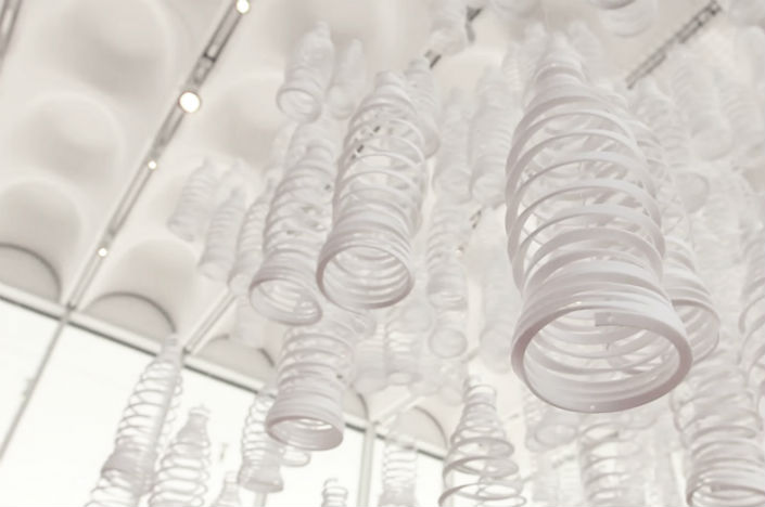 Conran and Partners Celebrate the Centenary of the Cola Bottle 4