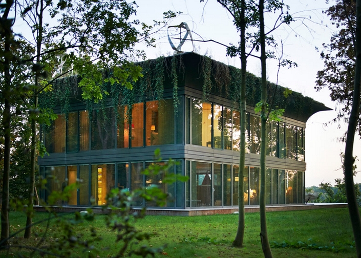 Philippe Starck's New Home is a new prefab low energy wooden house 8