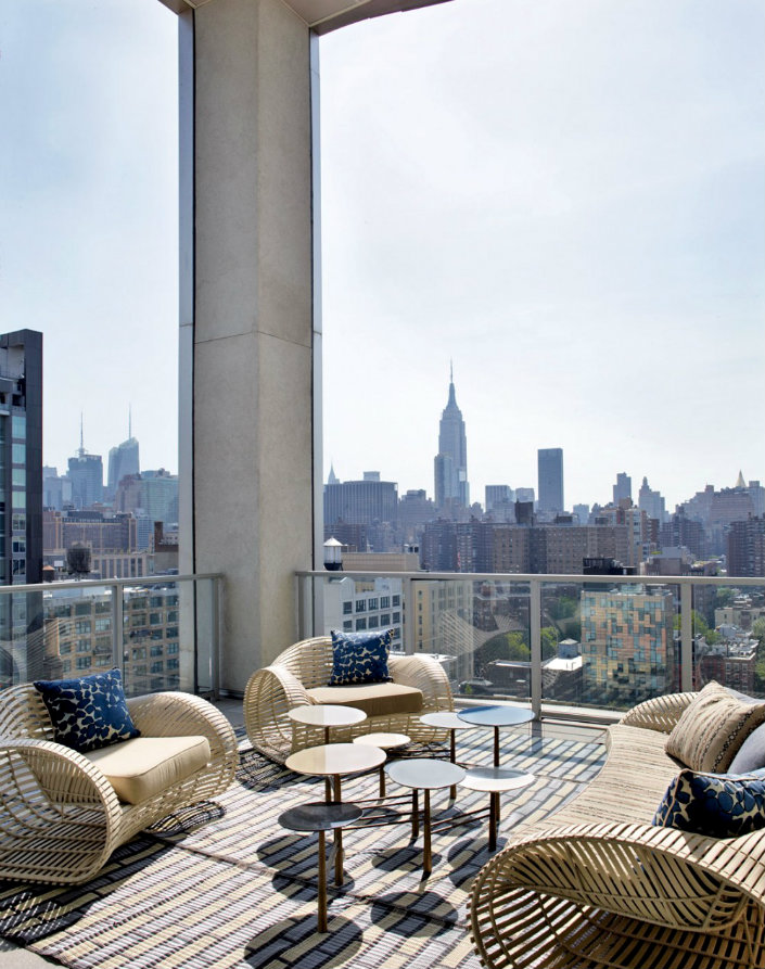 10 INSPIRING OUTDOOR PLACES