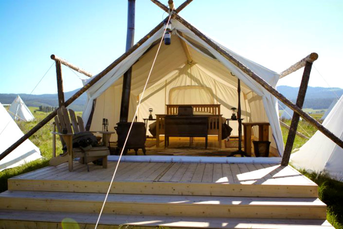 7 Amazing places to go glamping or camping USA this summer