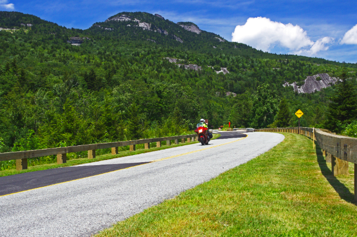 Hit the road - 10 Motorcycle Rides in U.S. by National Geographic 1