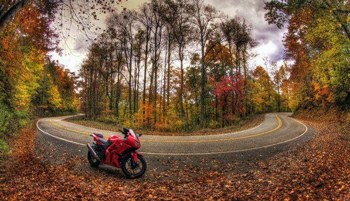 Hit the road - 10 Motorcycle Rides in U.S. by National Geographic 8