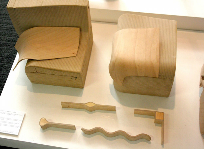 Mu Hau Kao is the new designer awarded at 100 Design 2015  3