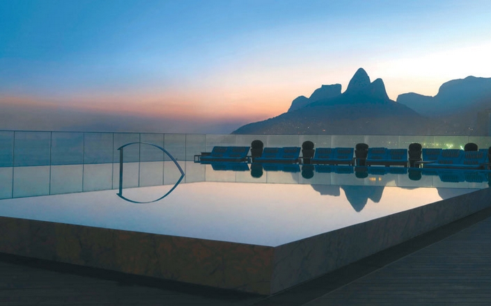 most amazing pools in world's top hotels 10