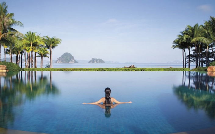 most amazing pools in world's top hotels 21