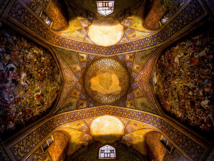 A rare and beautiful glimpse of Iran's mosques and religious structures in 10 Photos (7)