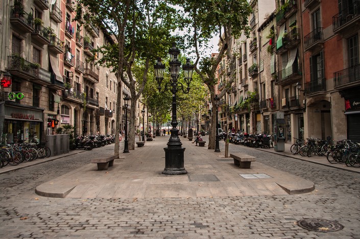 Autumn Travel Ideas - Go to Cataluña