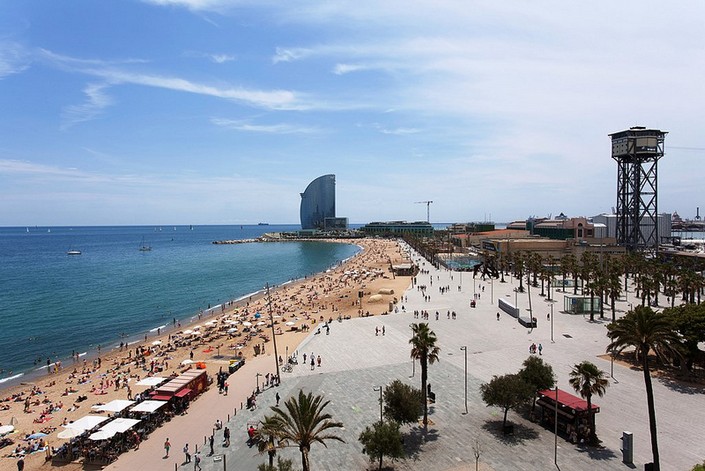 Autumn Travel Ideas - Go to Cataluña