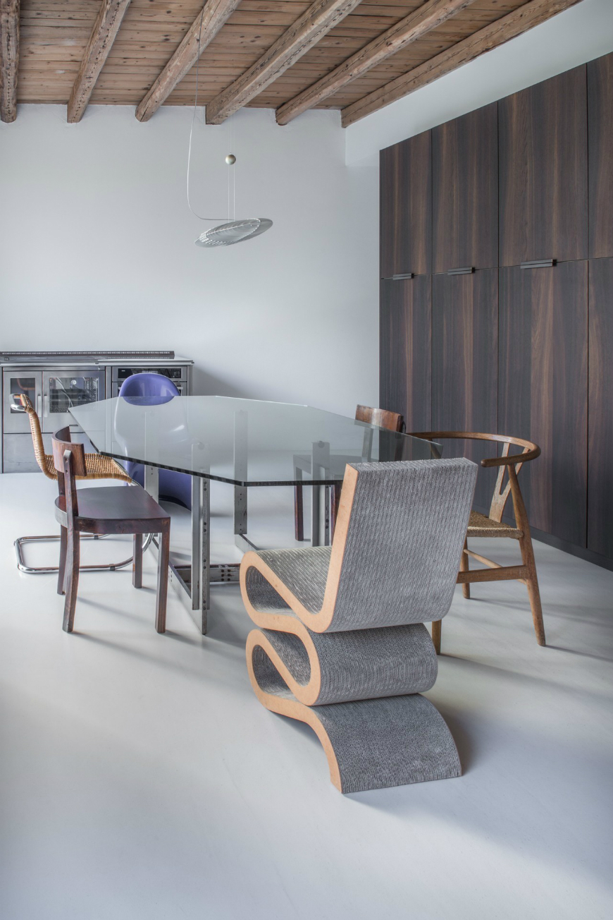 Contemporary design dining room