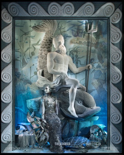 What to do in NY see Fifth avenue Christmas window displays4