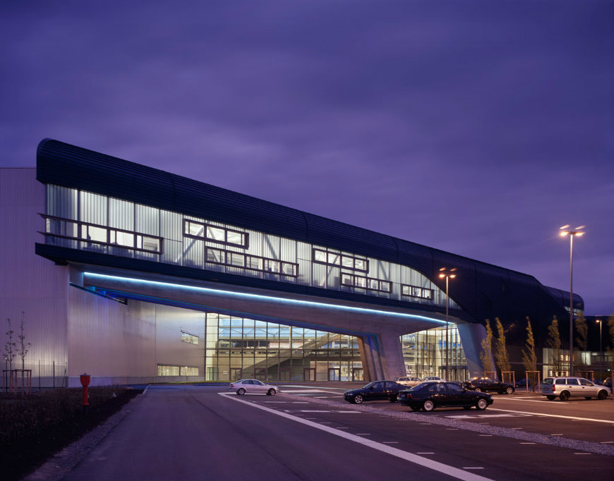 zaha-hadid-bmw-central-building-germany