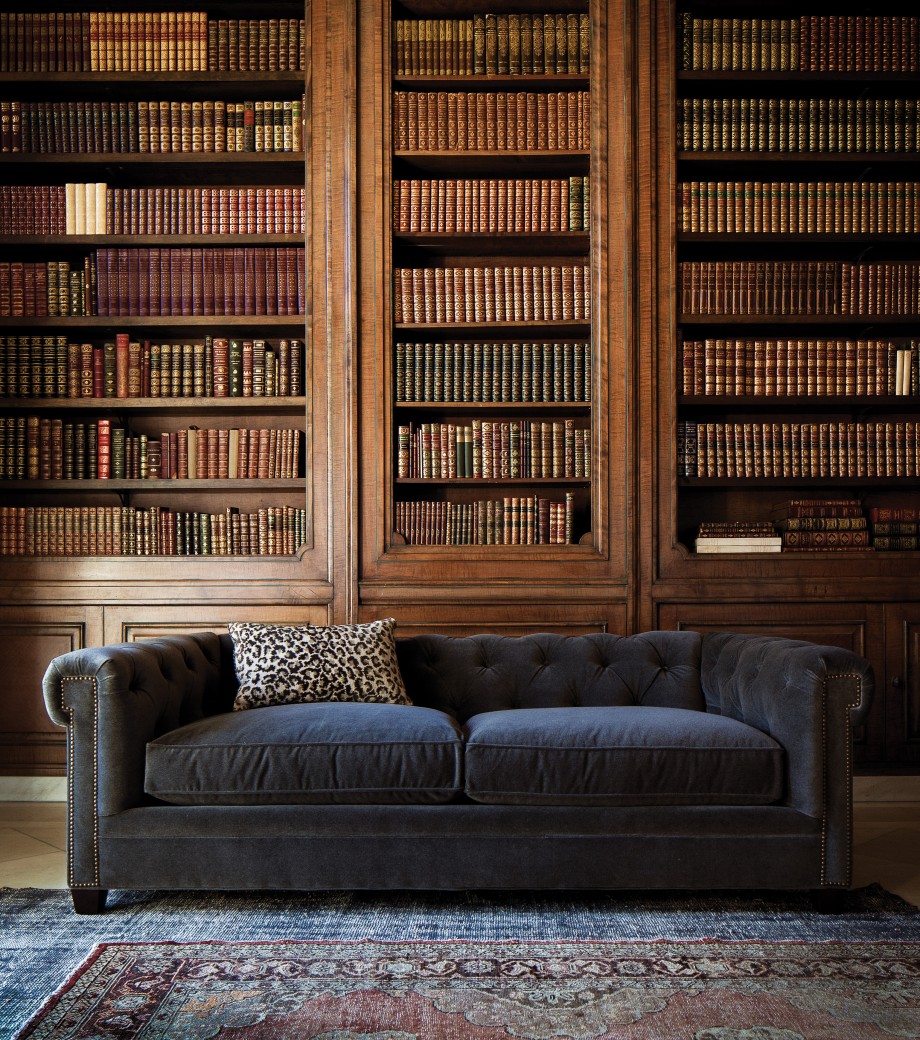 Interior design tips velvet chesterfield sofa (3)