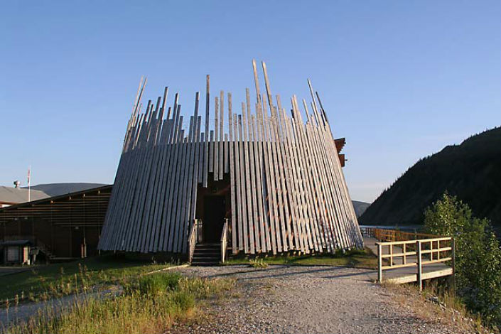 Untouchable shelters by craft hands