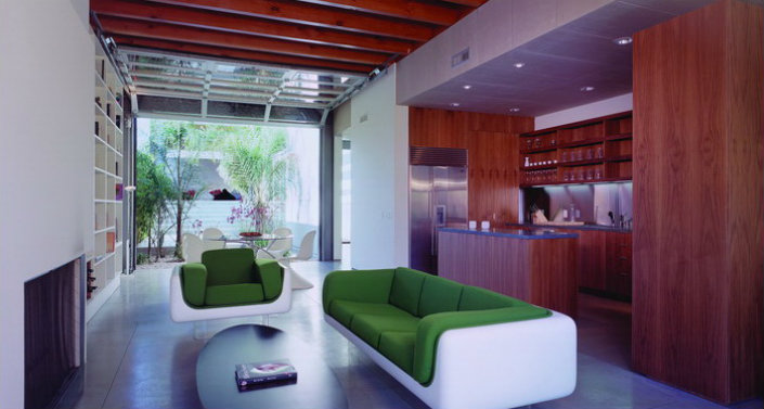 "Massachussets Nature inspiration-surfboard coffee table"