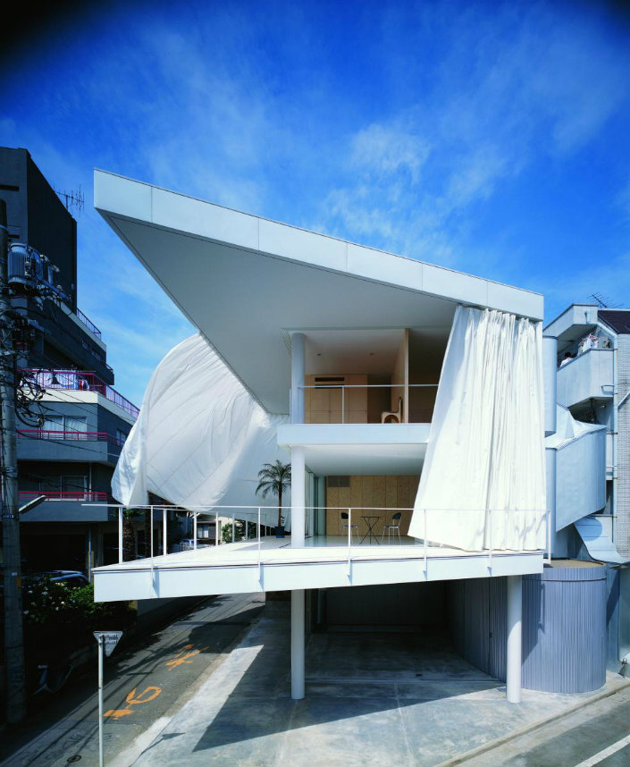 "Which are the most 2014 Architecture Awards-Wall curtain house"