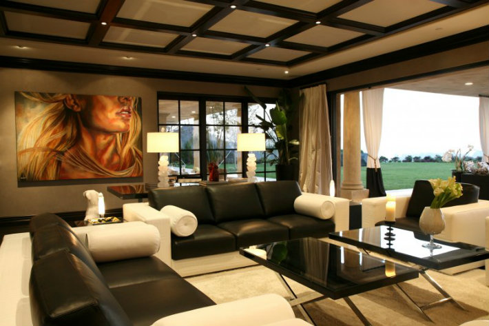 Rummerfield Brabbu, Perfect Living Room
