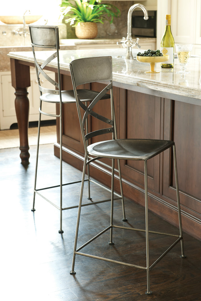 "Decor rules Tips for buying the right breakfast bar stools (2)"