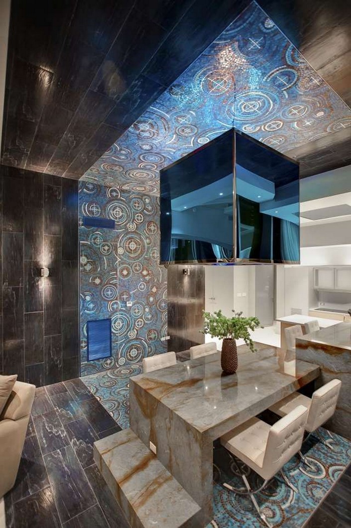 The magnificience in having a marble dining table