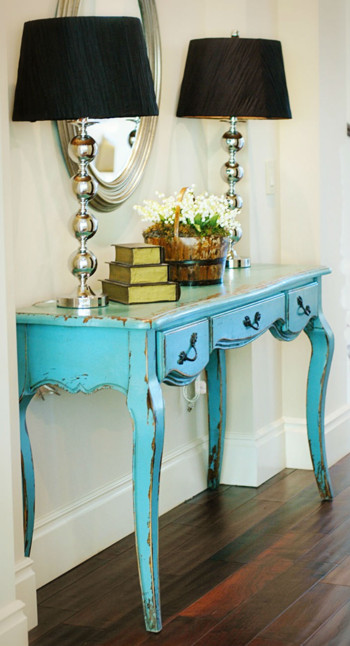 The most beautiful table lamps for a modern living room