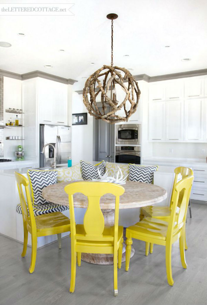 The best playful ways to set a dining table and 6 chairs