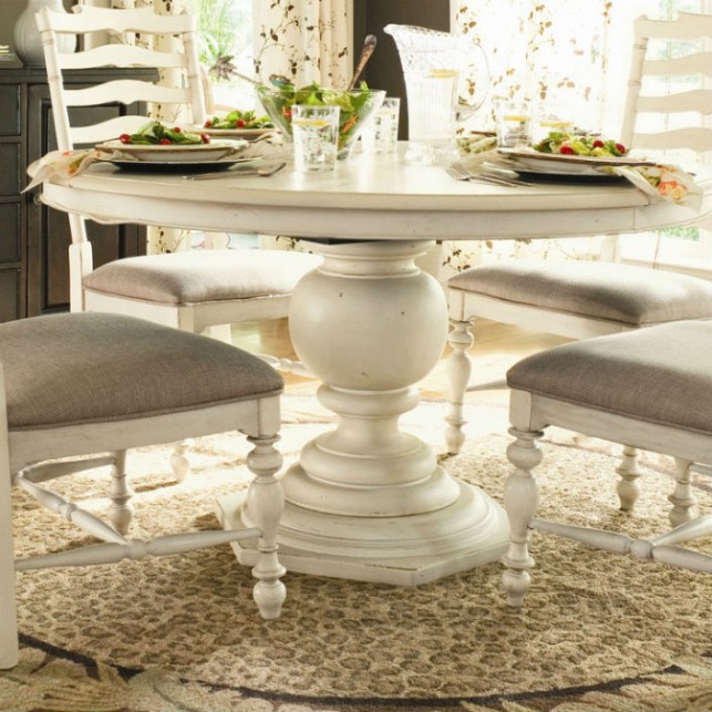 SEE ALSO: HOME DECOR STYLE GUIDE 2016 – MODERN DINING ROOM CHAIRS