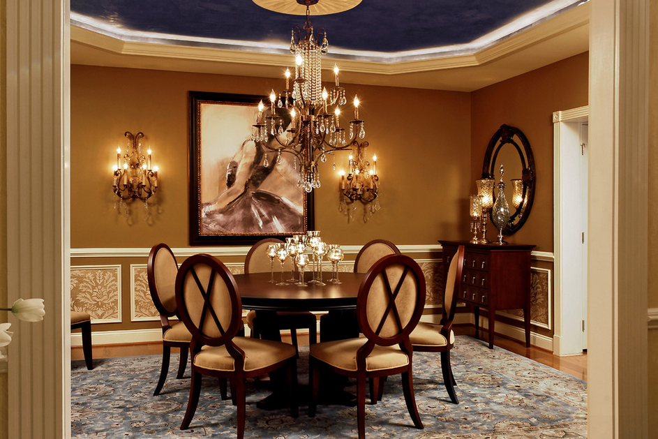 How to choose the right dining table and 6 chairs for a dinner?
