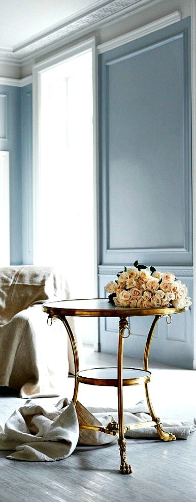 7 charming glass side table for a sophisticated and modern living room