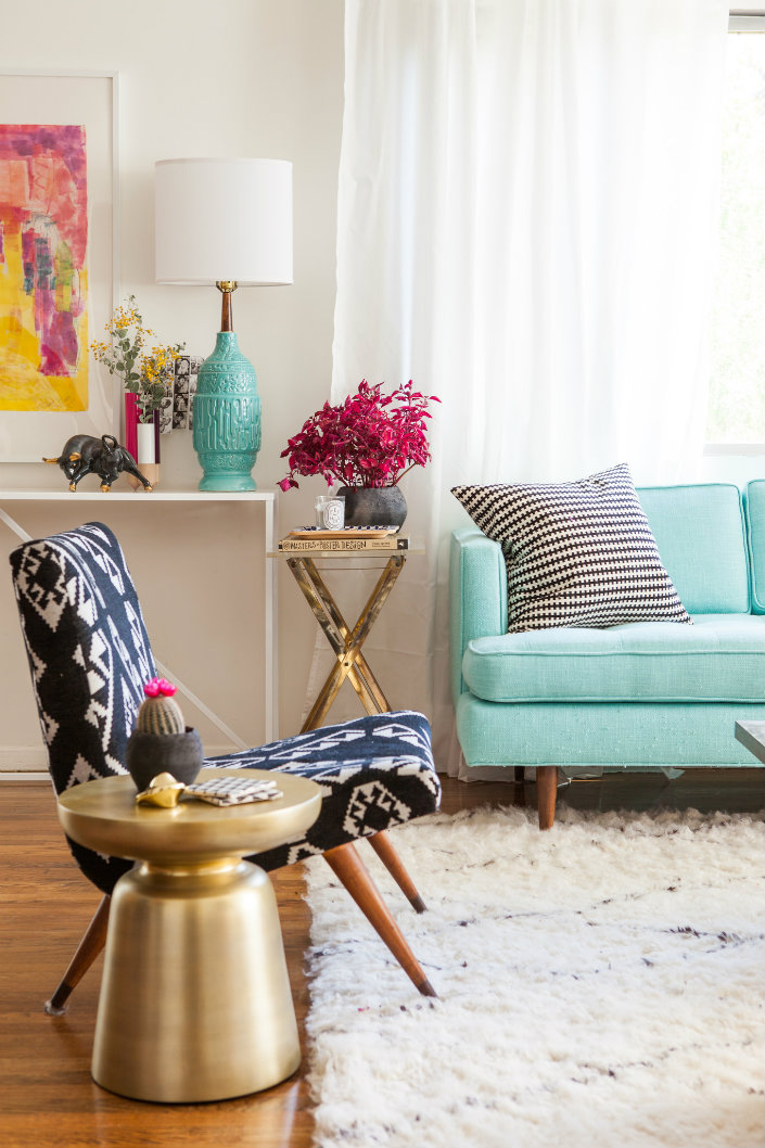 "The Most Elegant Velvet Accent Chairs (2)"
