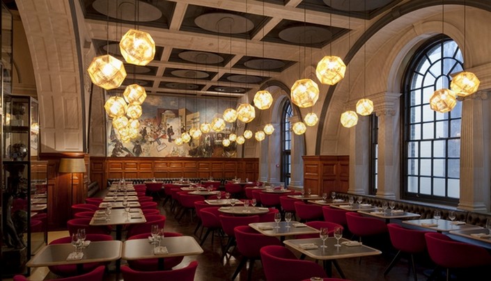 Top 5 Projects with contemporary lighting by Tom Dixon