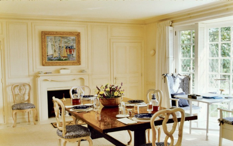 Dining room of the late Bunny Mellon’s home. Dining room design by ...