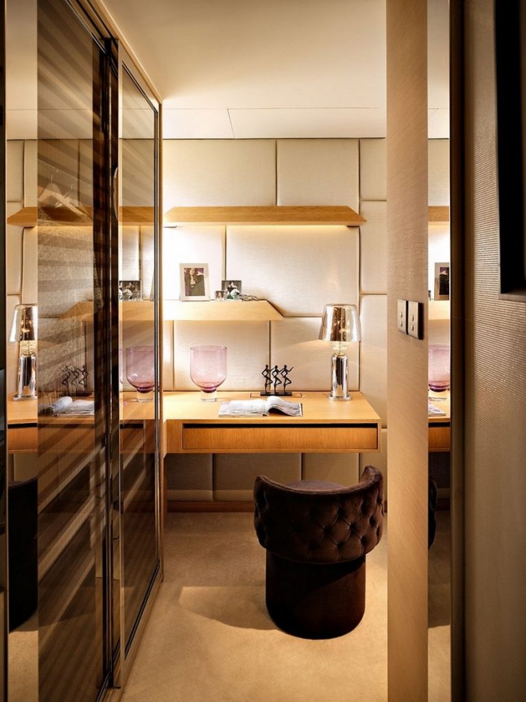 How to Decorate a Small Luxury Interior House Design in Hong Kong?