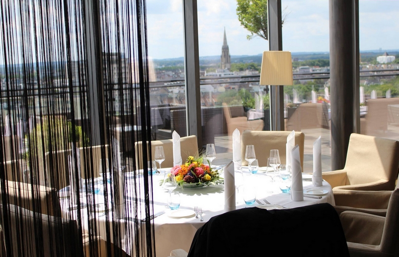 The 10 Best Cologne Restaurants of 2016 Himmel un Äd