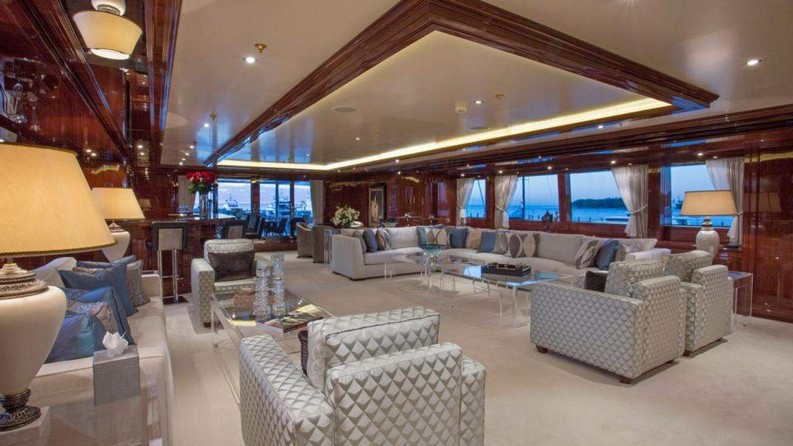 Superyacht Miami 2017 Discover The Most Luxurious Yachts On The World