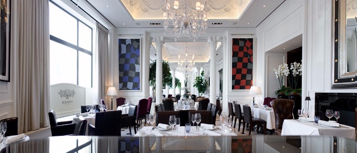 The 10 Restaurants To Have Dinner in Russia You Must Know