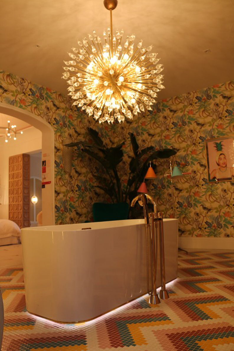 65 Reasons why the best interior design ideas are at CASA DECOR 2017 part 2 | Interior Design Ideas. Casa Decor 2017. Home Design Inspiration. #interiordesignideas #casadecor #modernvelvetsofa >>> Discover every space of casa decor here: https://brabbu.com/blog/category/design_agenda/