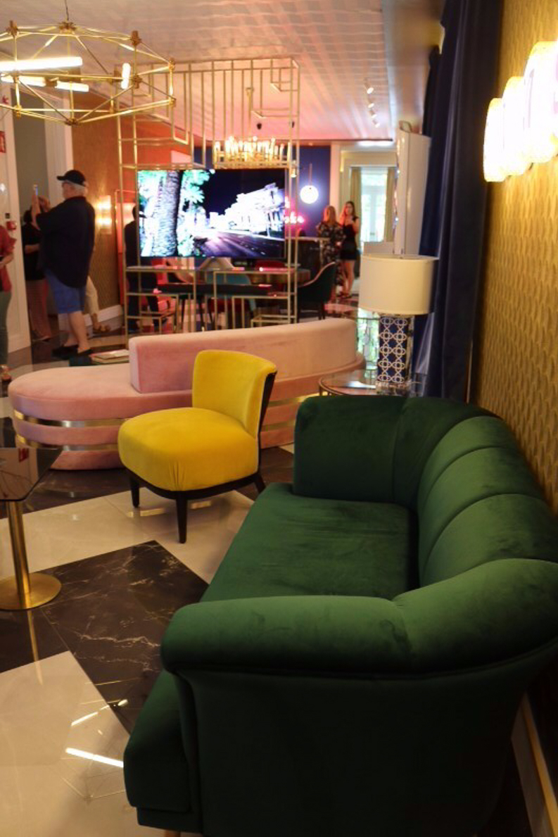 65 Reasons why the best design ideas are at CASA DECOR 2017 part 2 | Interior Design Ideas. Casa Decor 2017. Home Design Inspiration. #interiordesignideas #casadecor #modernvelvetsofa >>> Discover every space of casa decor here: https://brabbu.com/blog/category/design_agenda/