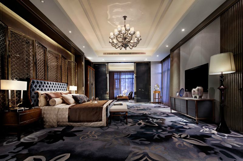How to bring a modern rug into your bedroom