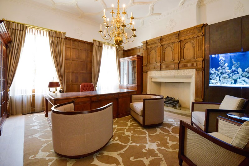 Barclay Interiors presents their works