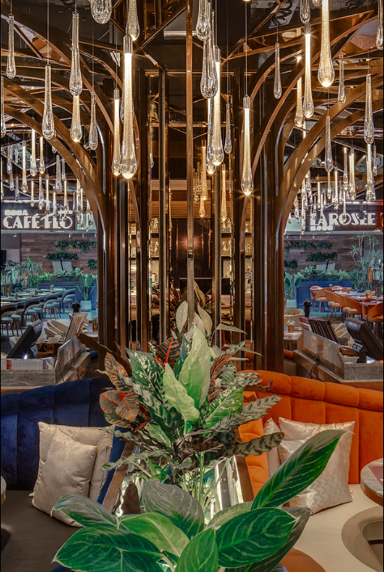 DCDA - Café Flo and La Rosée