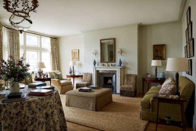 8- Oxfordshire Farmhouse