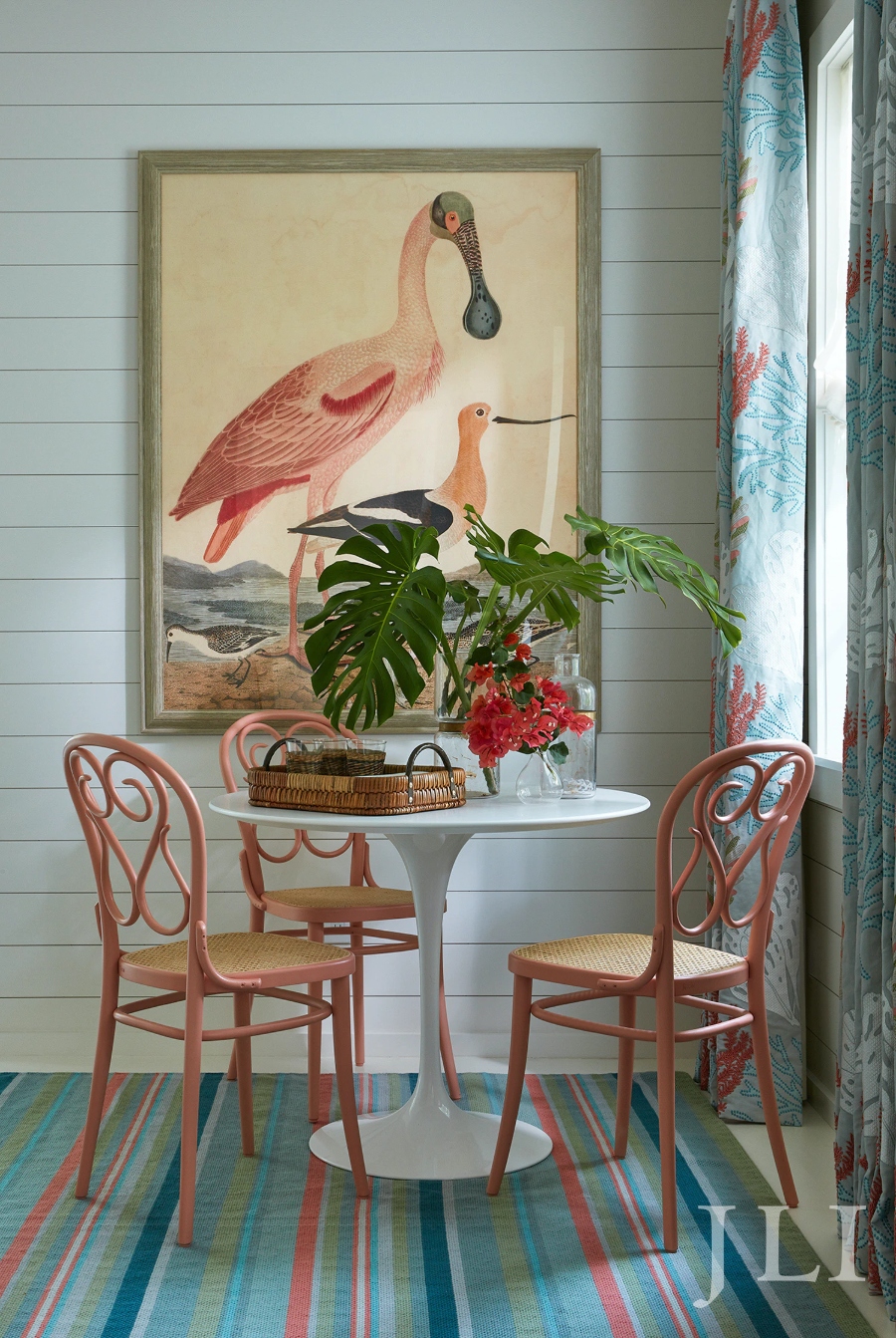 Classical dining room interior design, interior design project by Jessica Lagrange