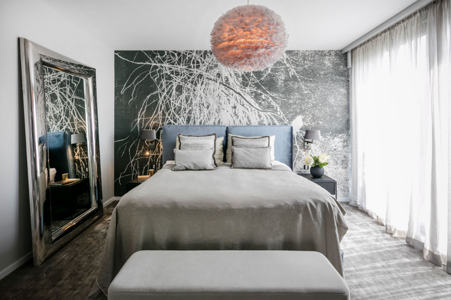 Frech Interior GmbH, penthouse from th ebedroom with a suspension light, a big floor mirror