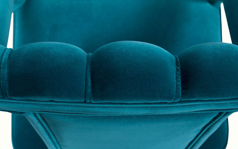 CAYO Samtsessel Mid Century Design von BRABBU