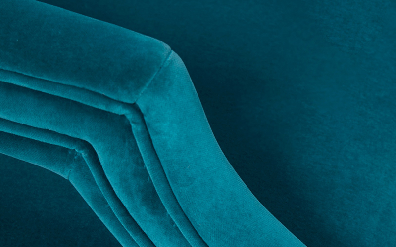 CAYO Samtsessel Mid Century Design von BRABBU